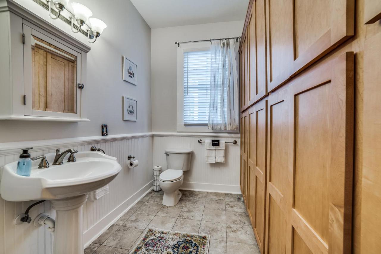 Downtown Historic 2Bdrm, Walk To Riverwalk, Alamo; Beautifully Renovated! San Antonio Eksteriør billede